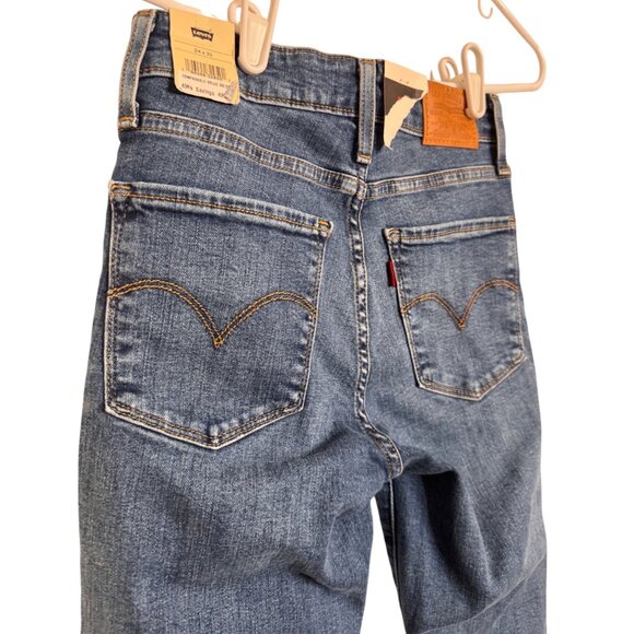 Levi's 721 High Rise Skinny Distressed Jeans Size 24/30 Stretchy Denim NWT $98 - Picture 10 of 13